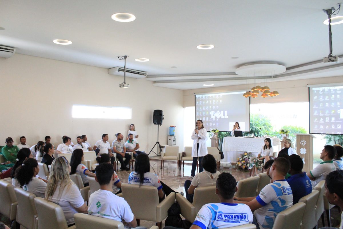 Grupo Geraldo Oliveira promove palestras sobre saúde mental